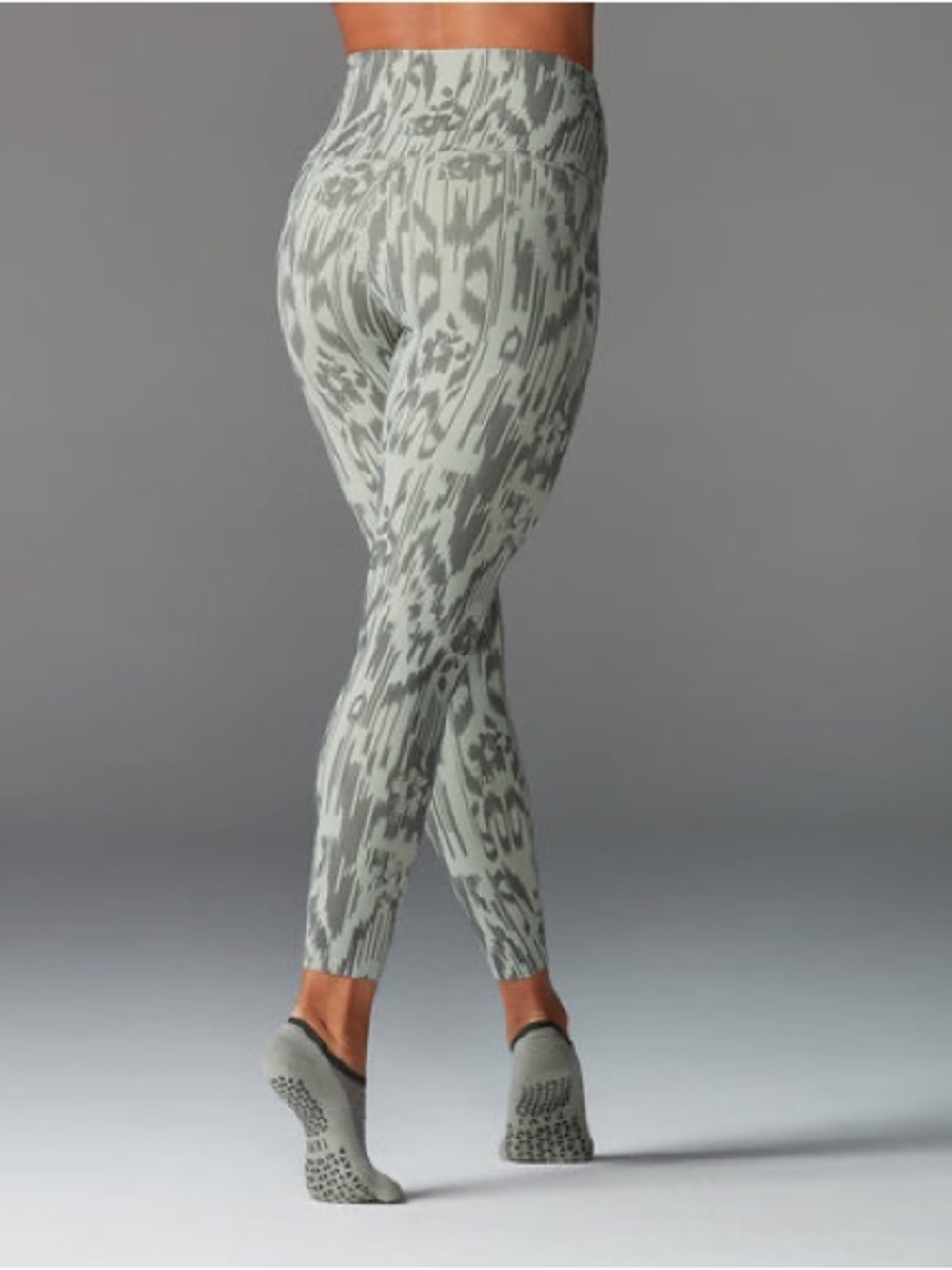 TaviSculpt® High Waisted 7/8 Leggings Cactus Ikat Size L